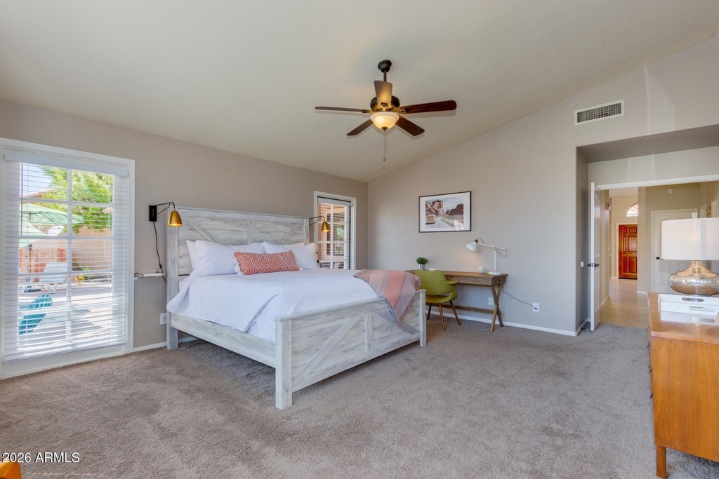 1585 W Honeysuckle Lane - Photo 14