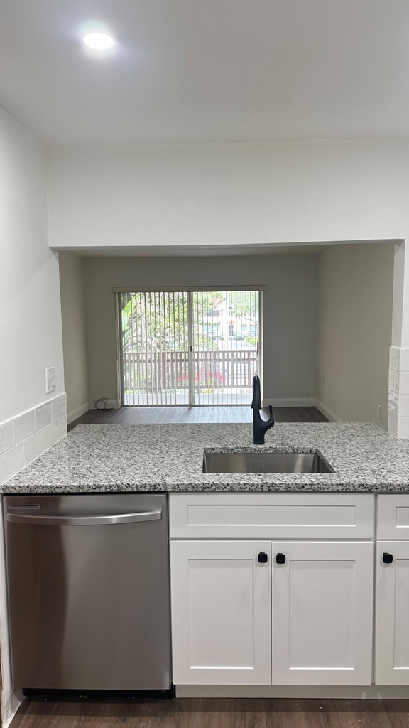 11217 Sw 88th Street - Photo 6