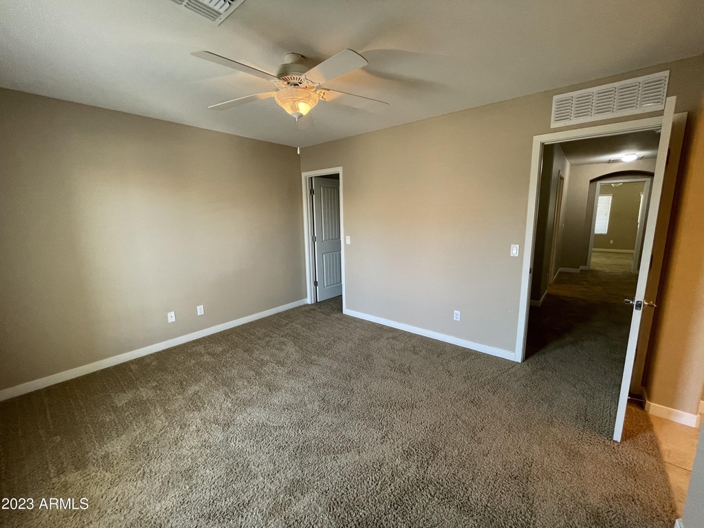 1143 E Cedar Street - Photo 30