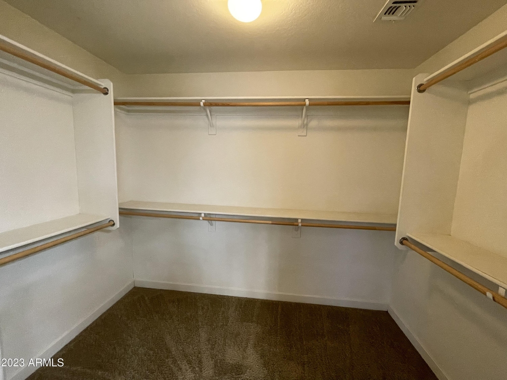 1143 E Cedar Street - Photo 15