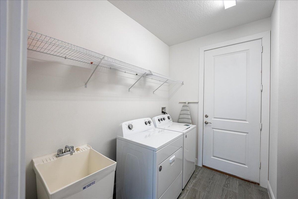 5362 Nw Akbar Terrace - Photo 28