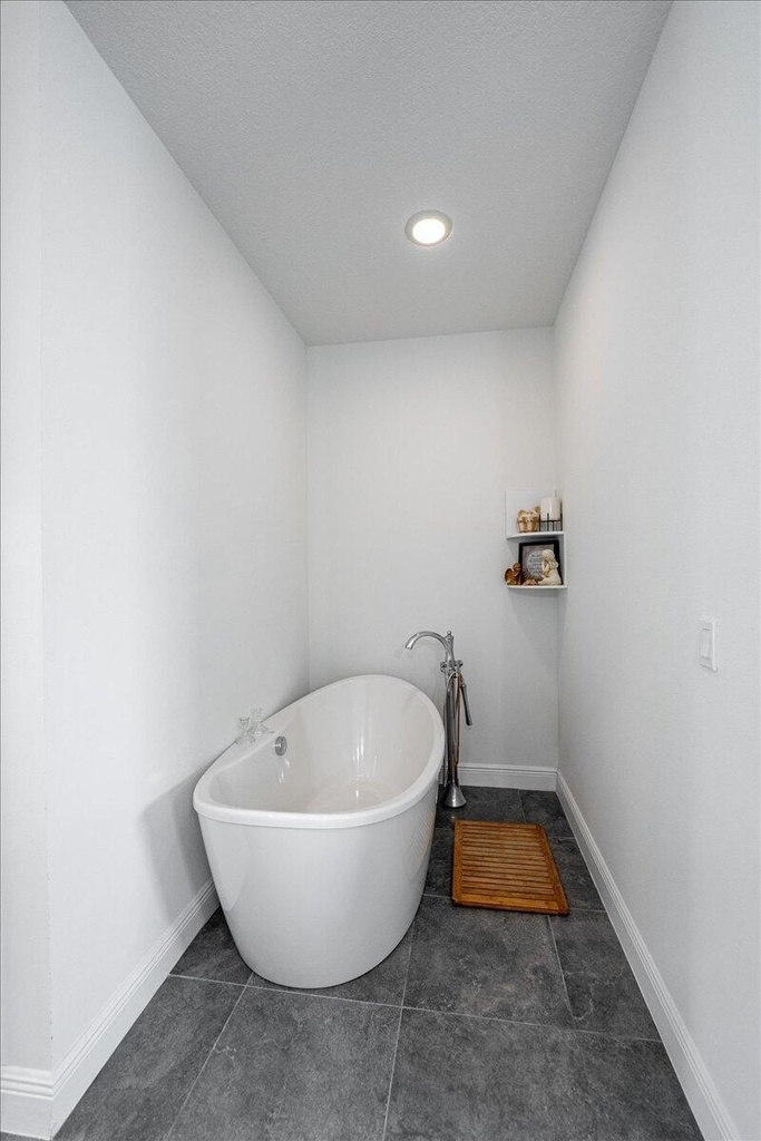 5362 Nw Akbar Terrace - Photo 19