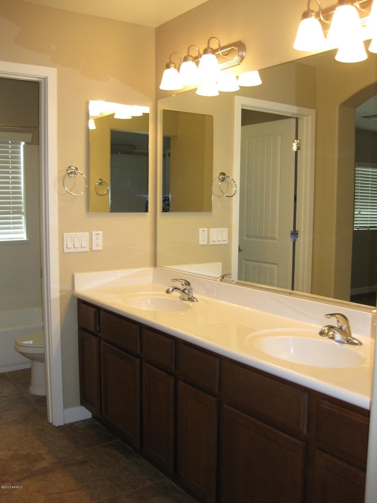 1147 E Cedar Street - Photo 7