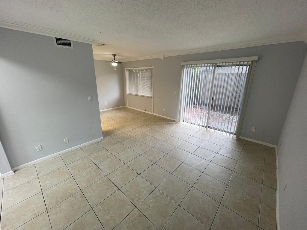 5956 Nw 21st Street - Photo 0
