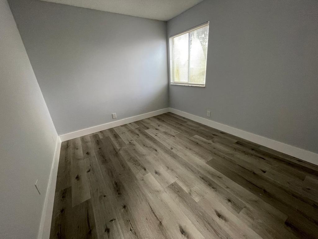 5956 Nw 21st Street - Photo 14