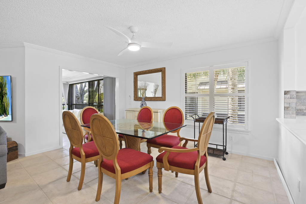 5172 Se Club Way - Photo 17