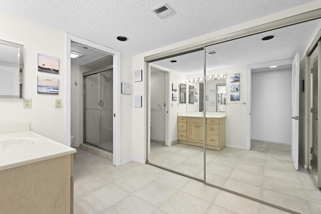 5172 Se Club Way - Photo 23
