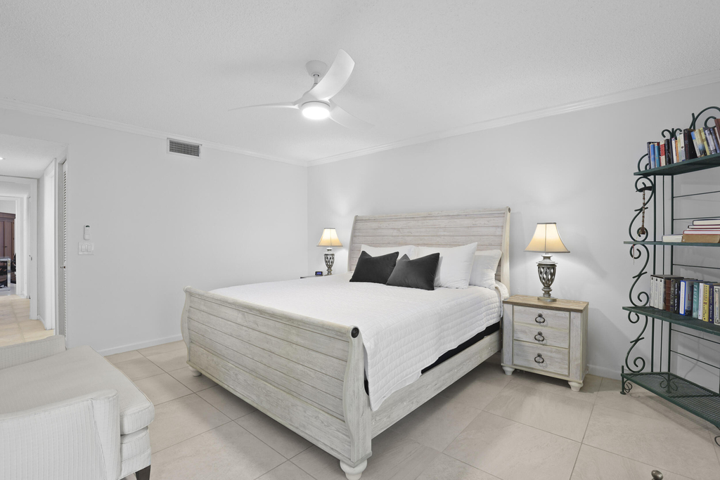 5172 Se Club Way - Photo 21