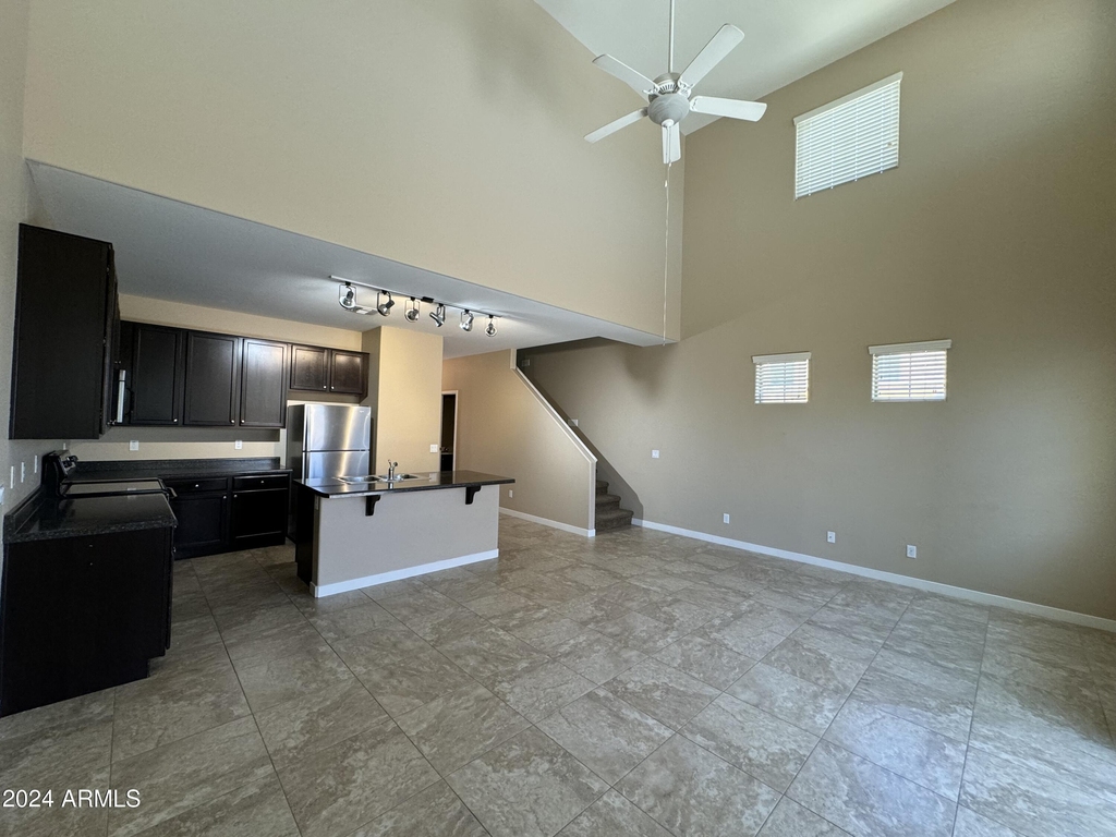 1163 E Cedar Street - Photo 2