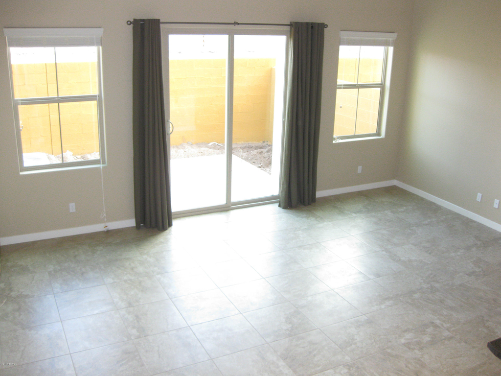 1163 E Cedar Street - Photo 5