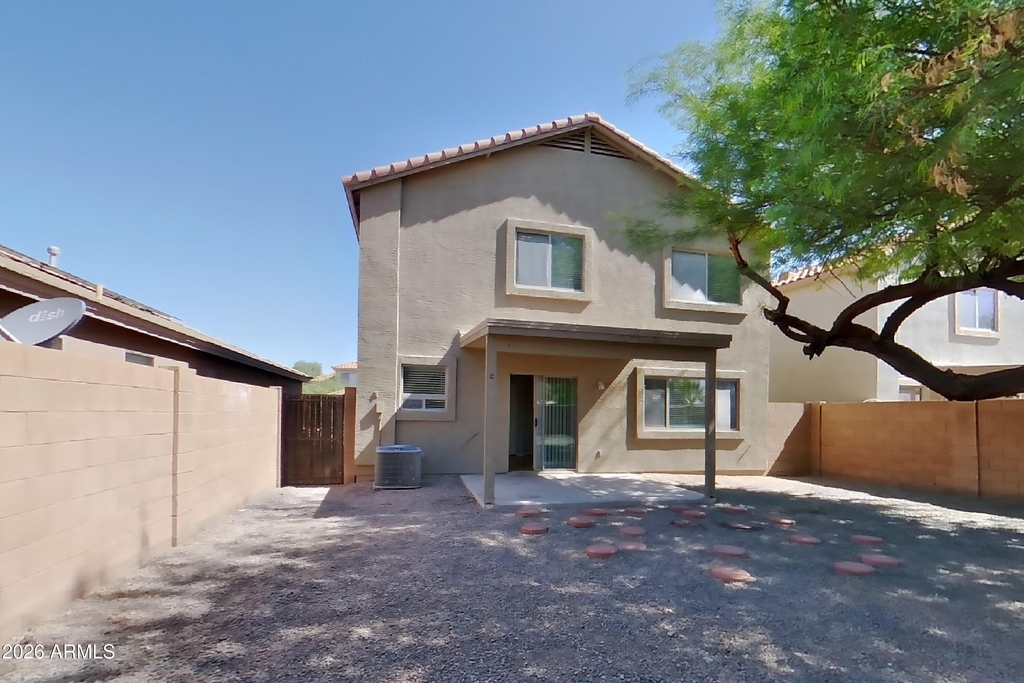 42065 W Sunland Drive - Photo 14
