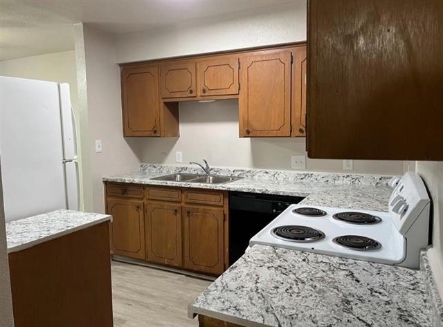 5014 Inverness Avenue - Photo 4