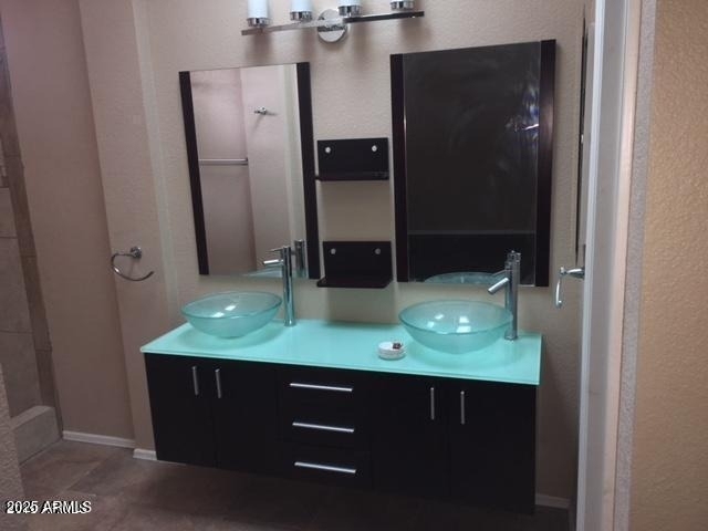 506 W Dennis Court - Photo 3