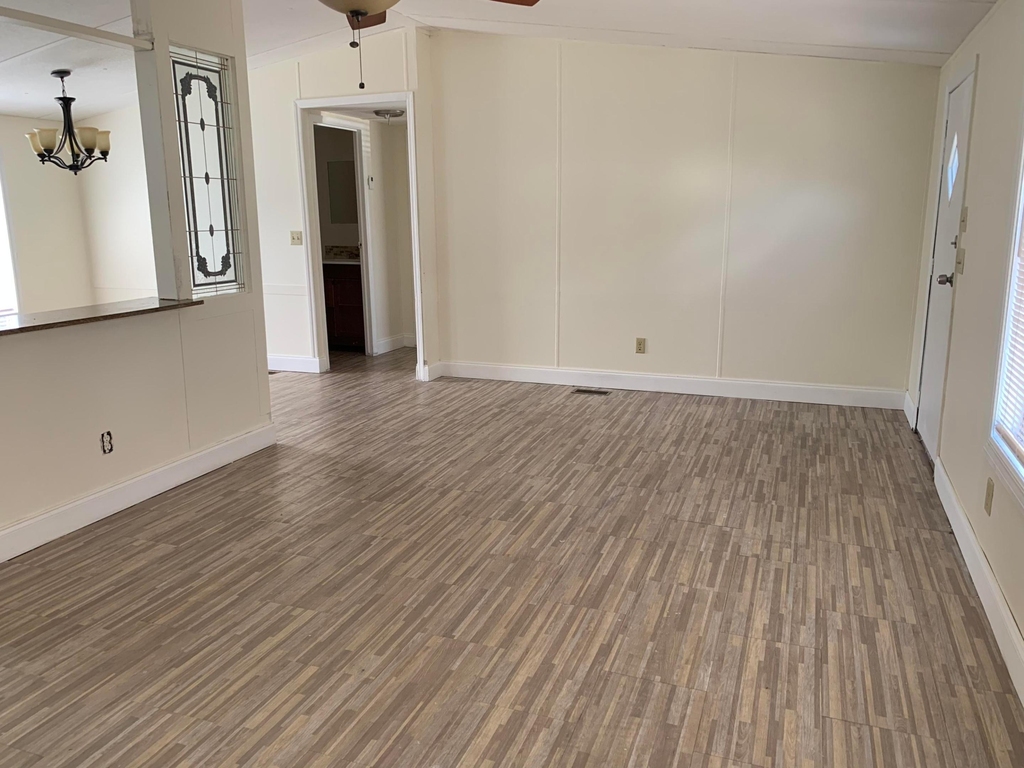 10629 S 228th Lane - Photo 4