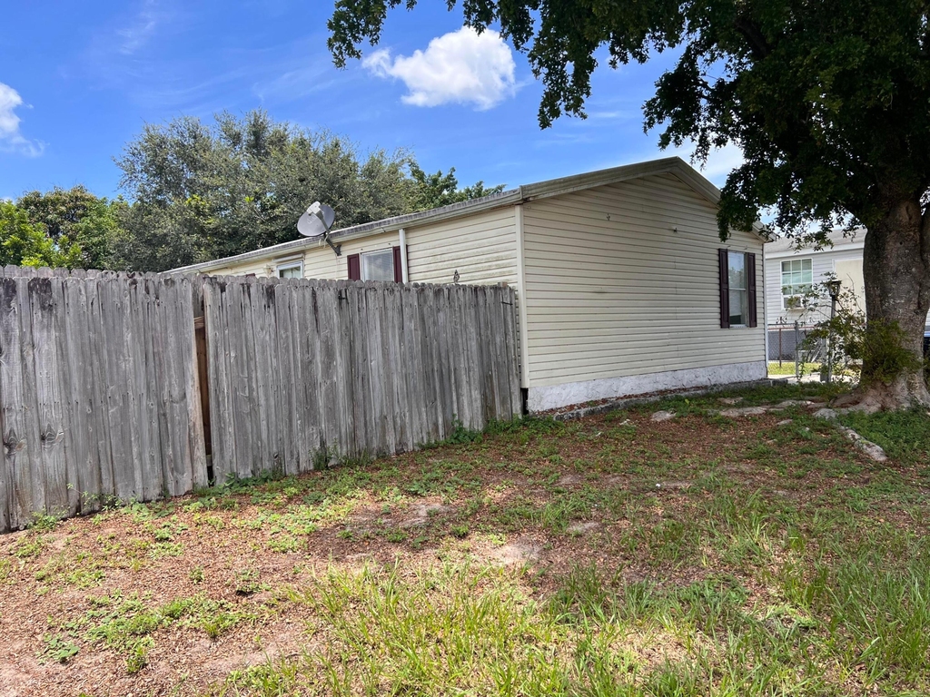 10629 S 228th Lane - Photo 21