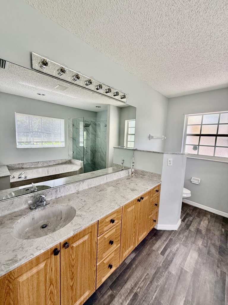 5707 Silver Oak Drive - Photo 5
