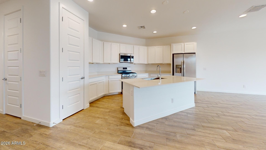 9332 W Encinas Lane - Photo 11