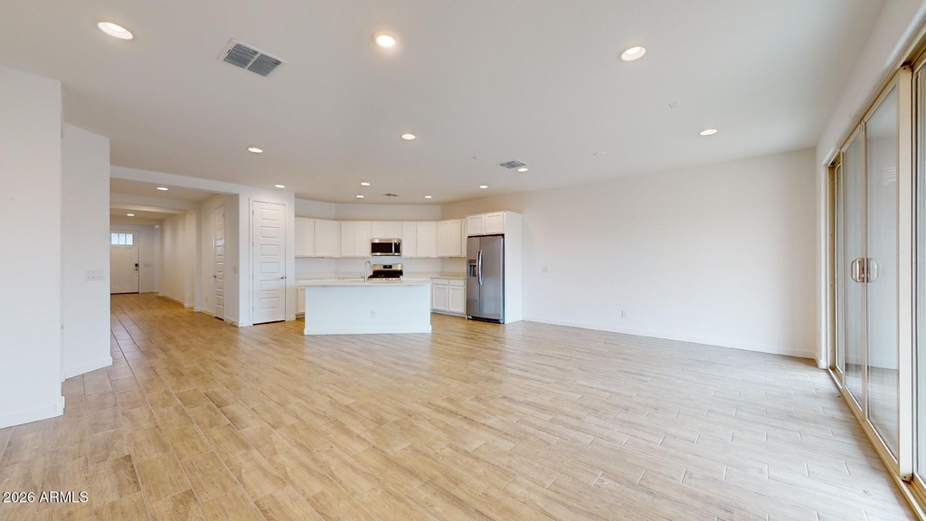 9332 W Encinas Lane - Photo 7