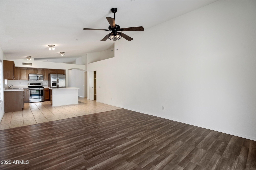 23590 N 73rd Place - Photo 6