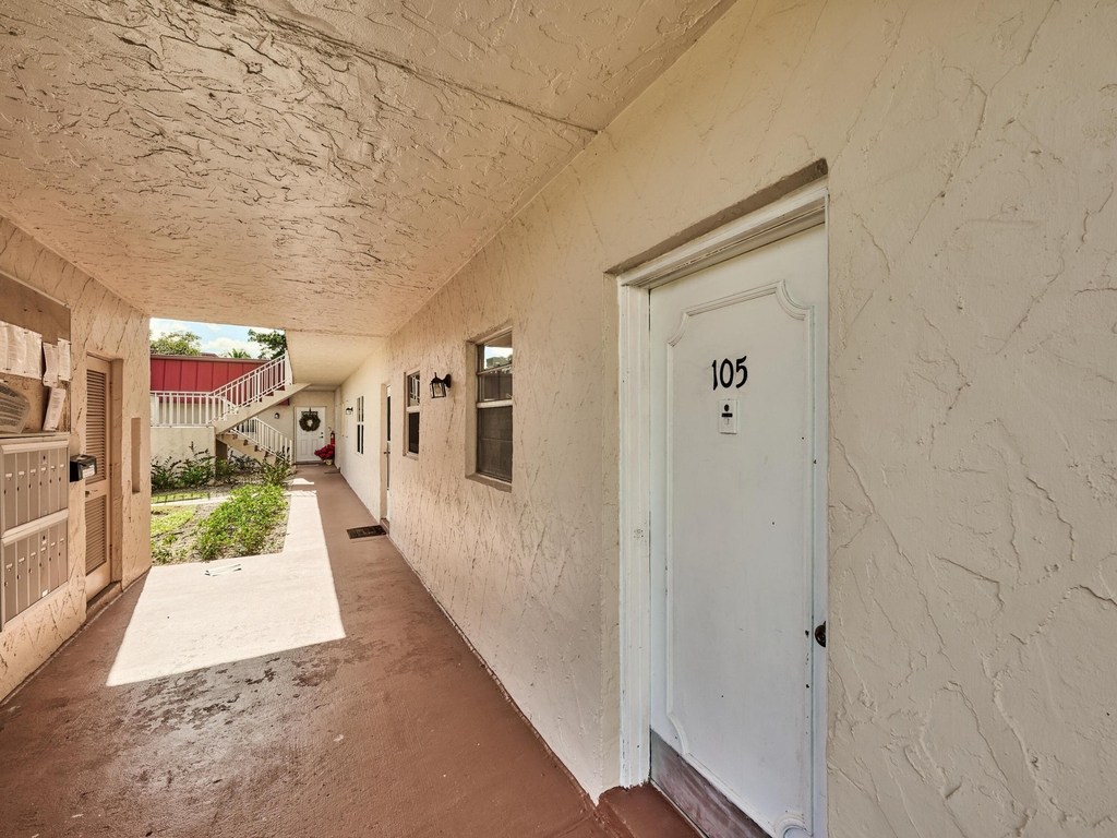 12021 W Greenway Drive - Photo 1