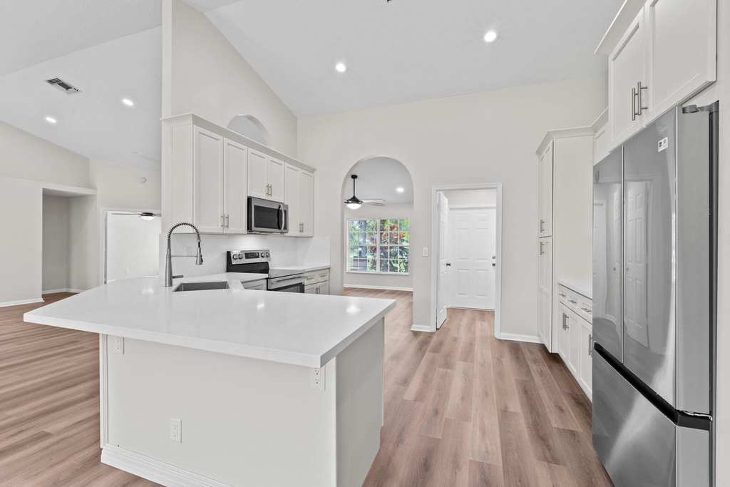 17104 76th Street N - Photo 12