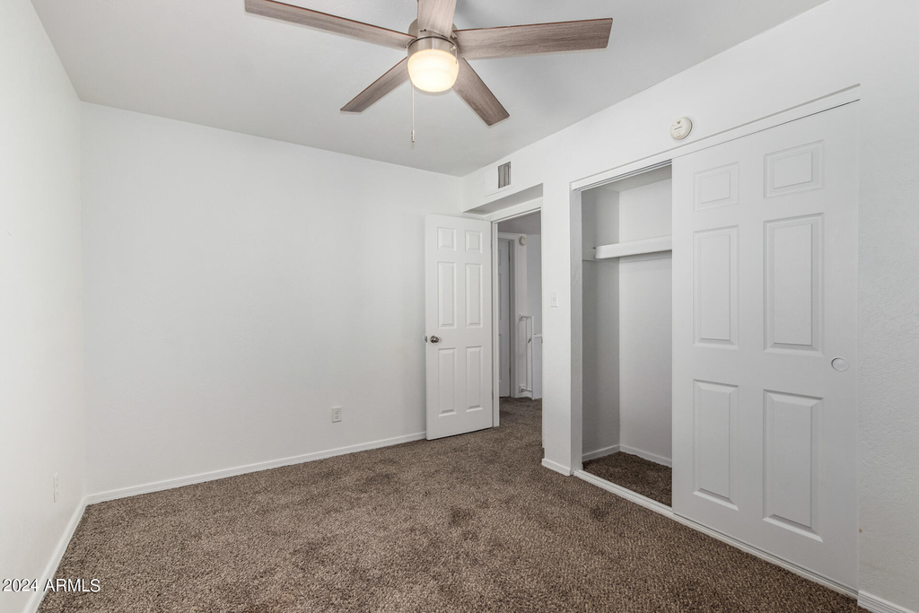 4718 W Orangewood Avenue - Photo 16