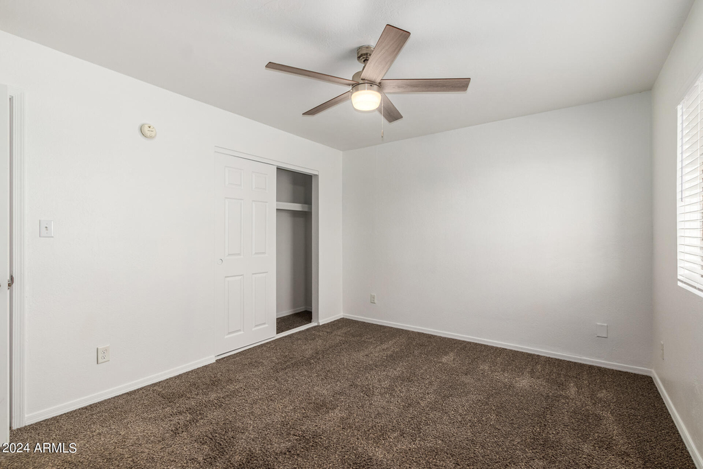4718 W Orangewood Avenue - Photo 19