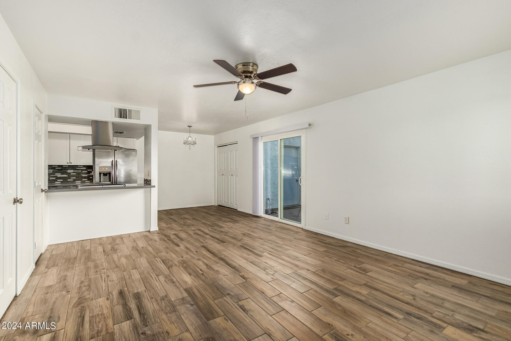 4718 W Orangewood Avenue - Photo 7