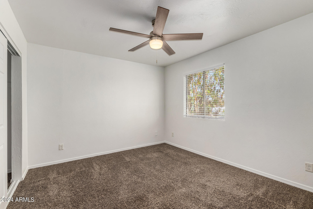 4718 W Orangewood Avenue - Photo 21