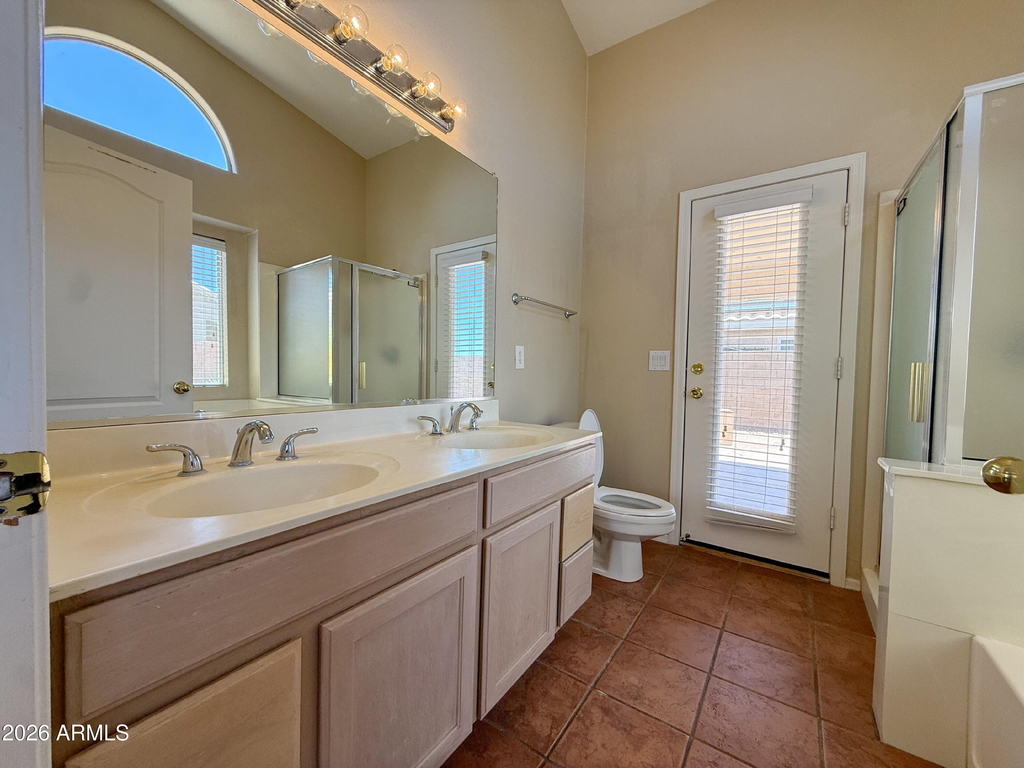 9821 W Yukon Drive - Photo 19