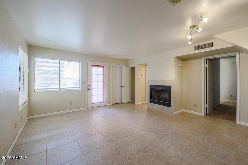19820 N 13th Avenue - Photo 10