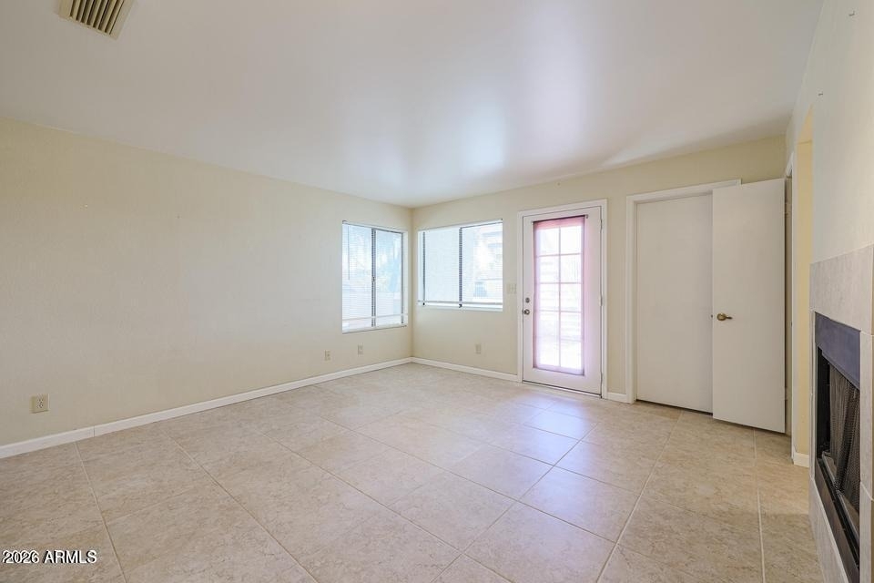 19820 N 13th Avenue - Photo 4