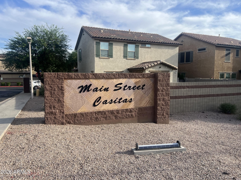 5643 E Alder Avenue - Photo 4