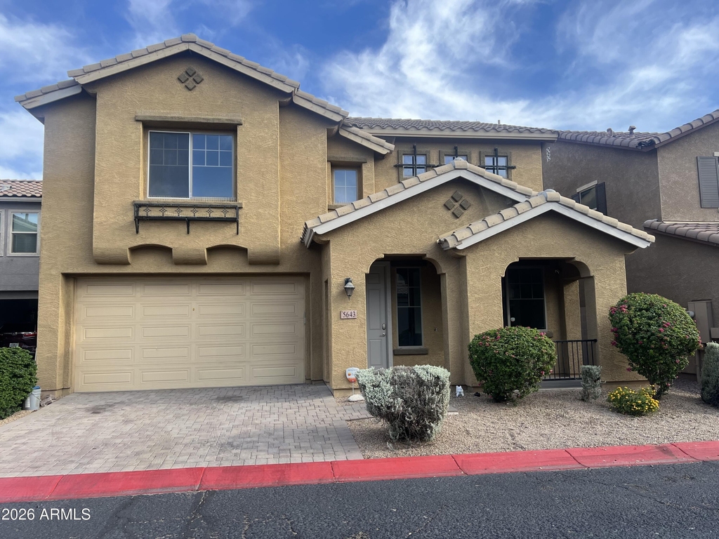 5643 E Alder Avenue - Photo 3