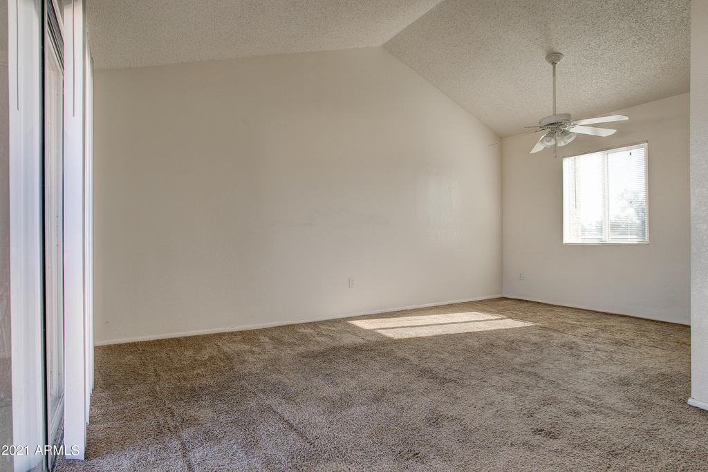 7550 N 12th Street - Photo 21