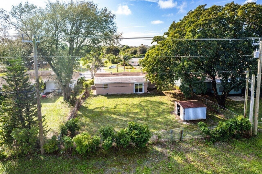 4271 Empress Street - Photo 29
