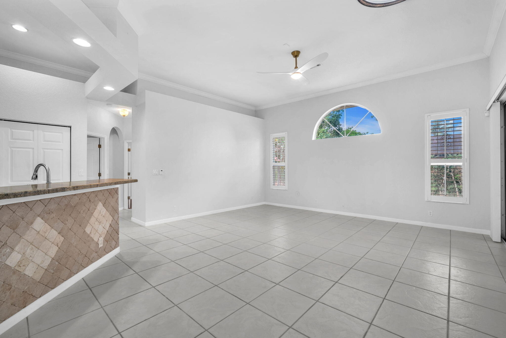 4100 Temple Street - Photo 8