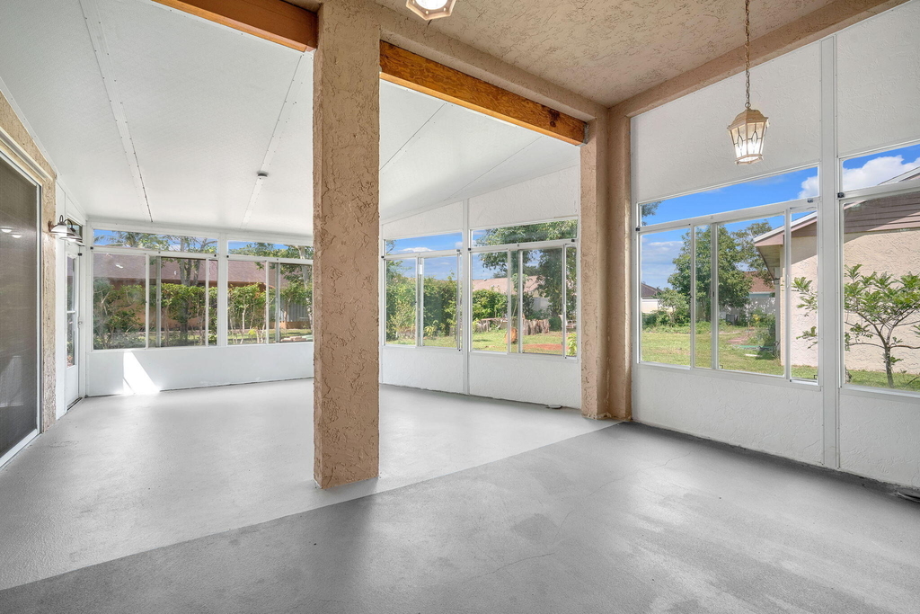 4100 Temple Street - Photo 14