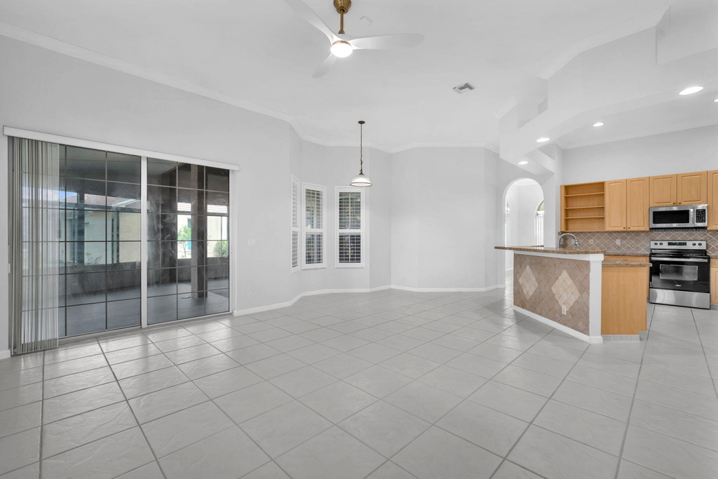 4100 Temple Street - Photo 12