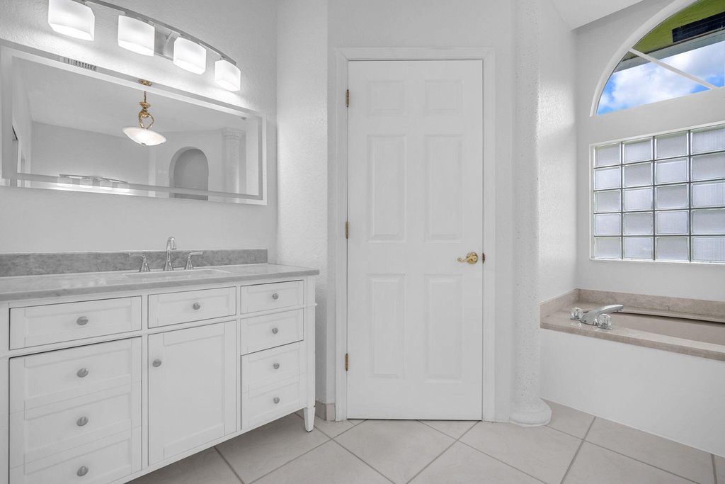 4100 Temple Street - Photo 18