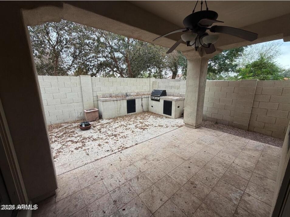 421 W Wisteria Place - Photo 39