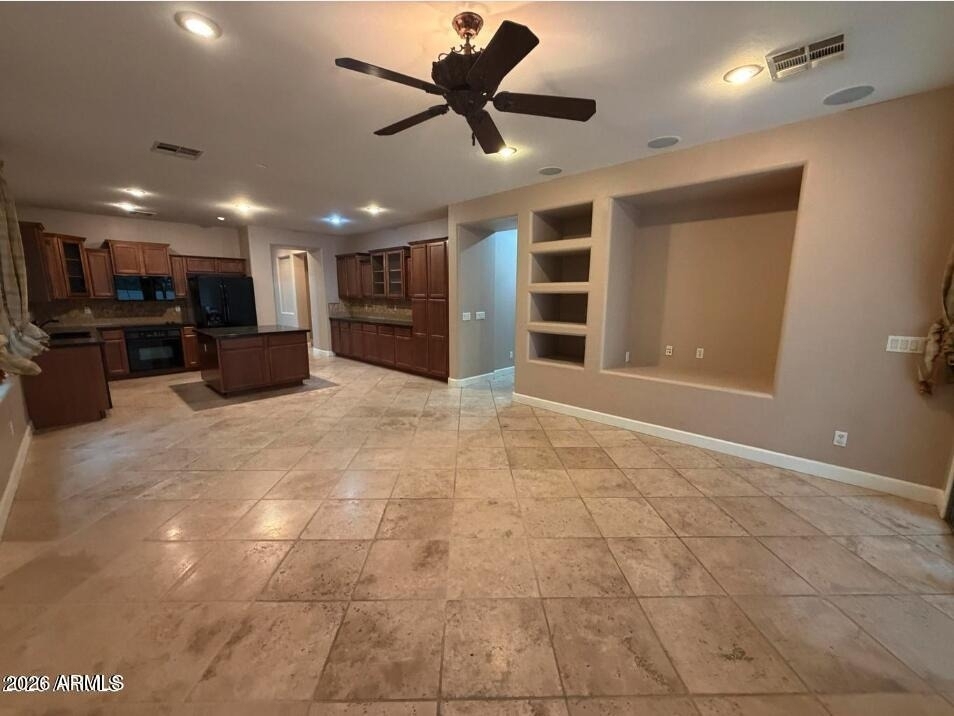 421 W Wisteria Place - Photo 18