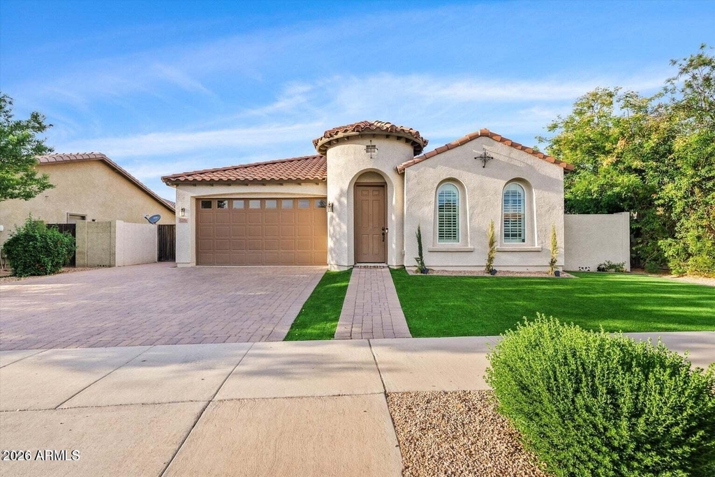 22218 E Cherrywood Drive - Photo 0