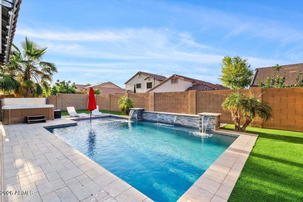 22218 E Cherrywood Drive - Photo 1