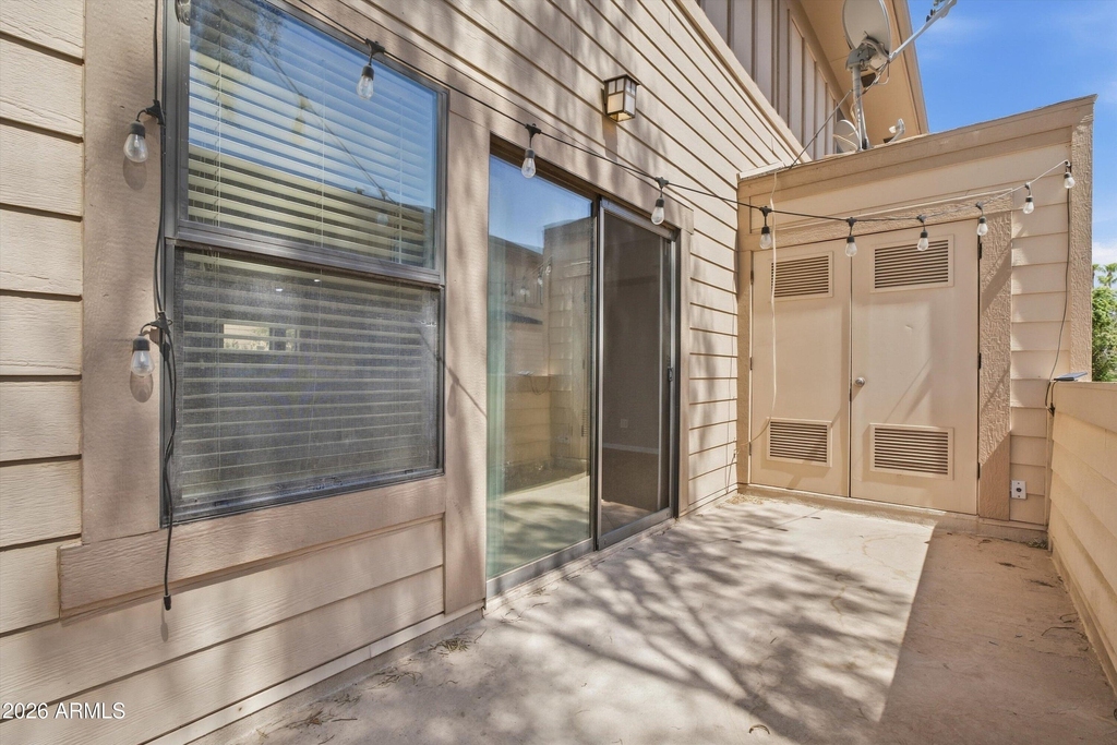 724 S Beck Avenue - Photo 13