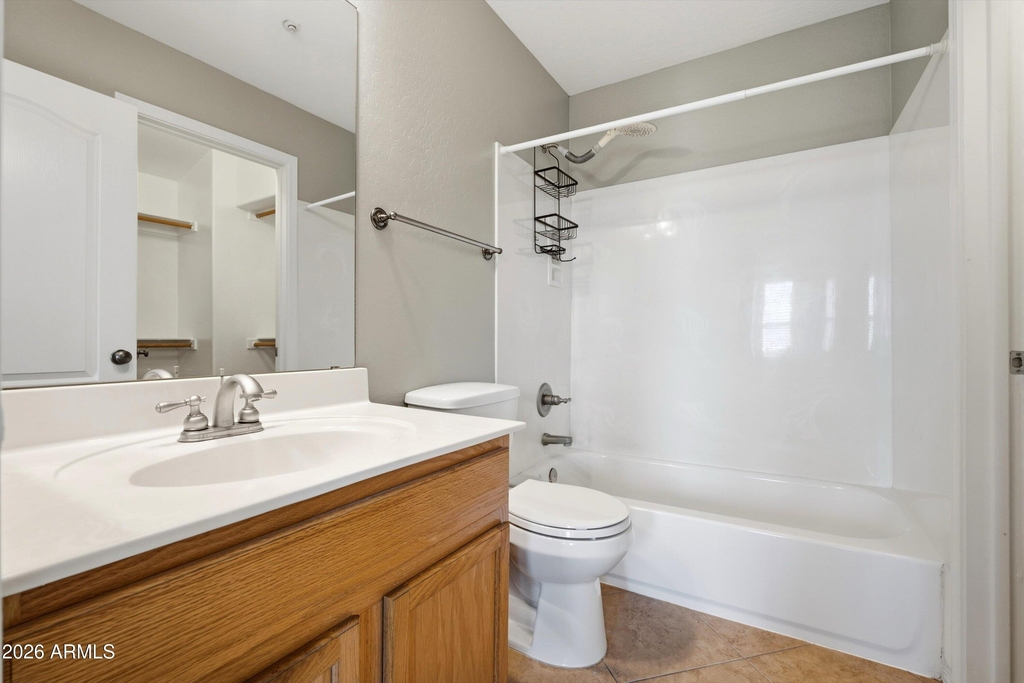 724 S Beck Avenue - Photo 18
