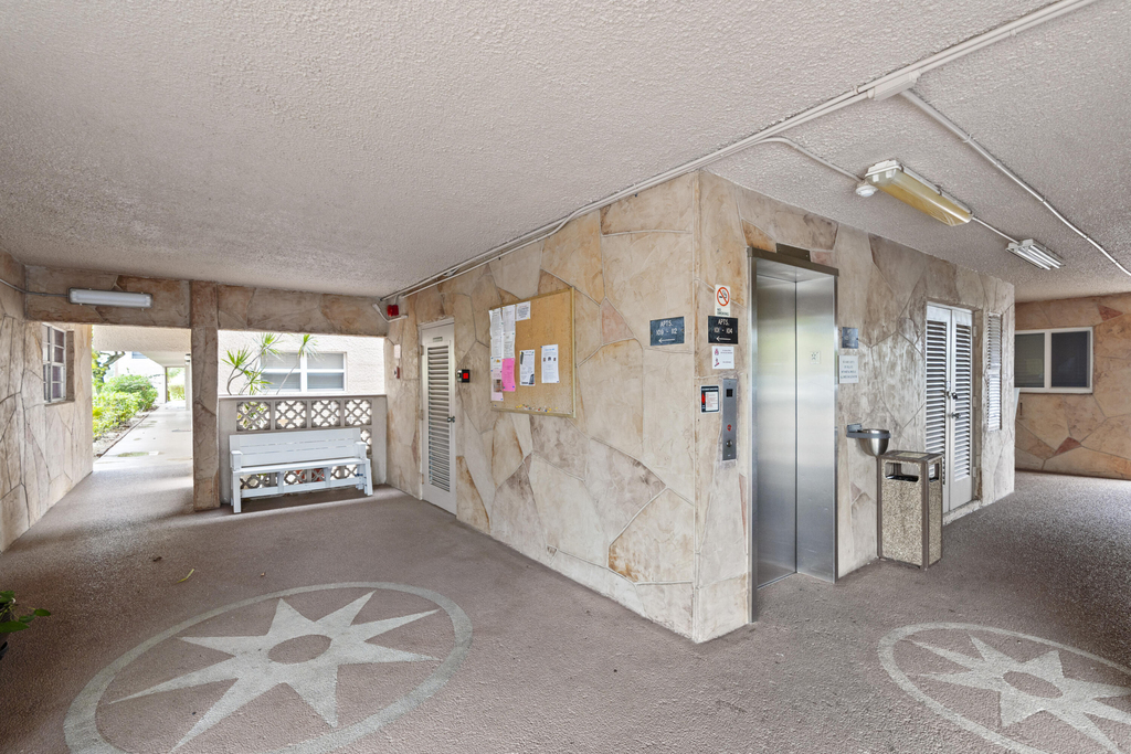 2615 Ne 1st Court - Photo 4