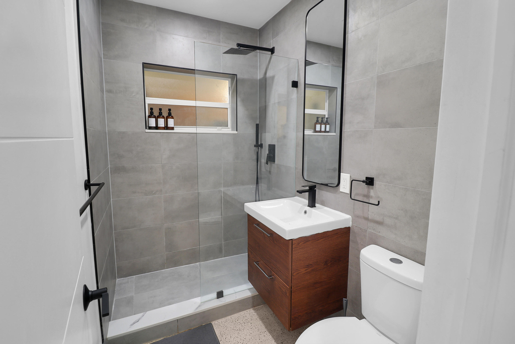 210 Sw 11th Street - Photo 9