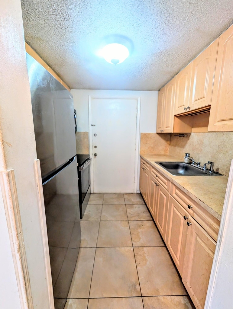 680 Miller Drive - Photo 14