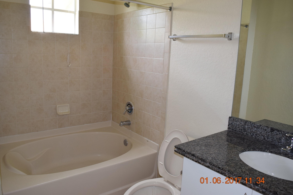 140 Sw Peacock Boulevard - Photo 17